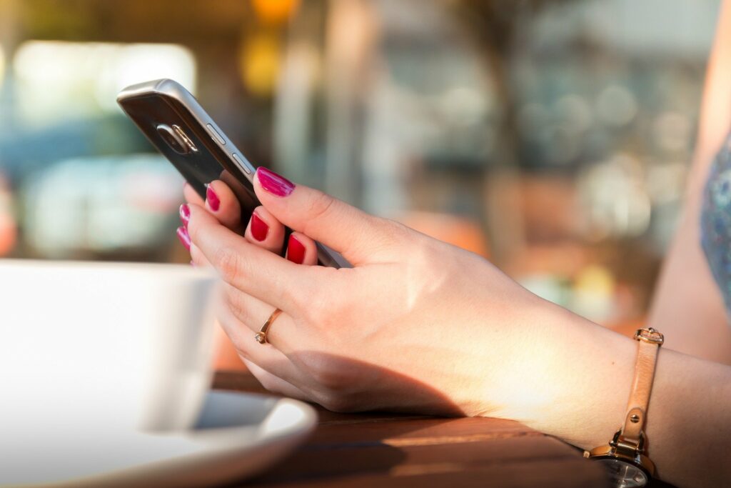 Como Localizar Uma Pessoa Pelo Número Do Celular